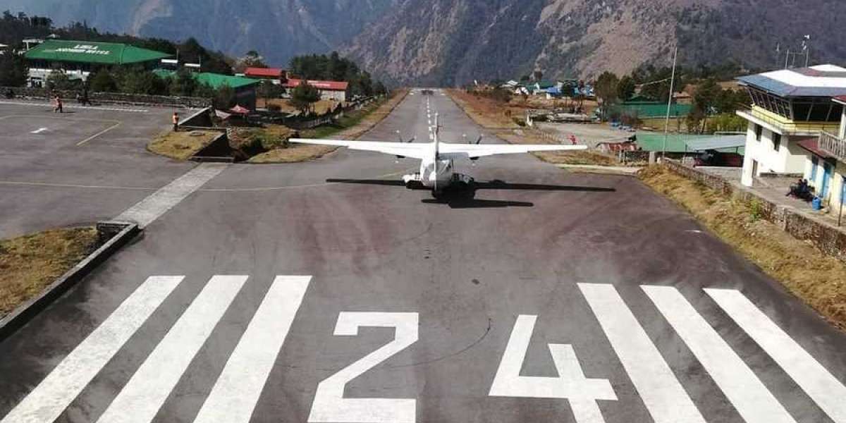The Most Dangerous Airport to Everest