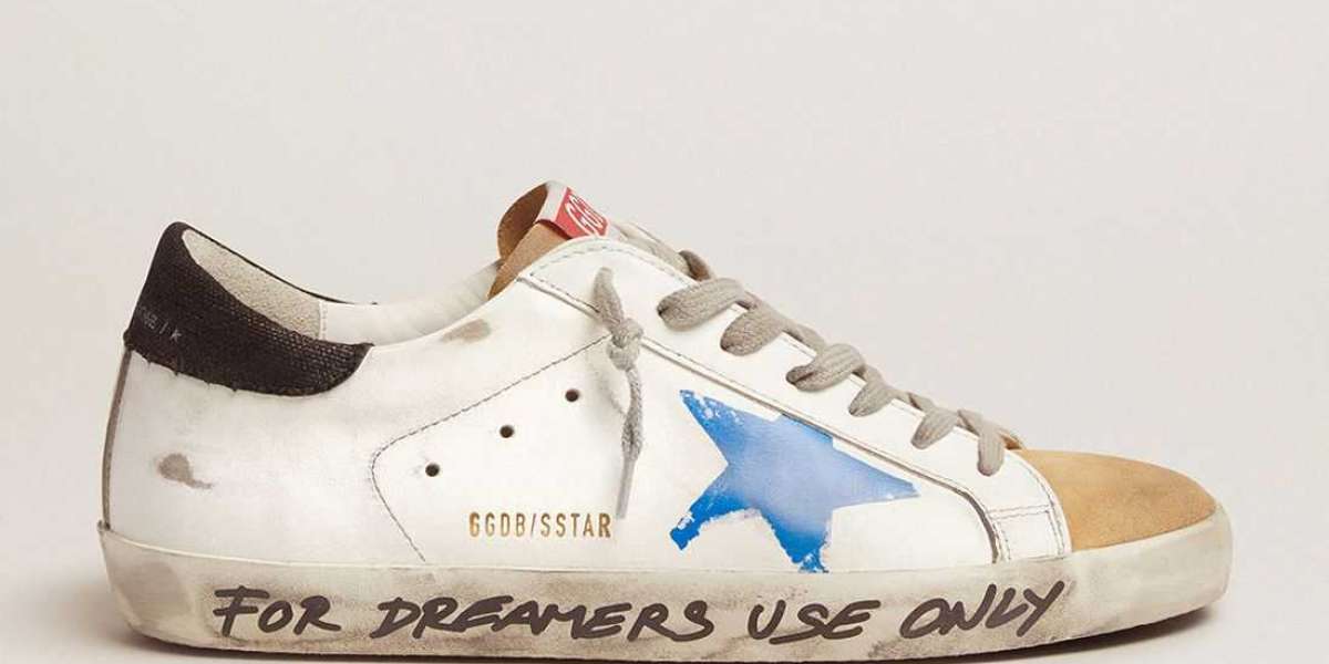 Golden Goose Sneakers bond with the sense